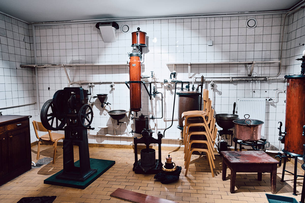 Apteka Pod Łabędziem - Muzeum Okręgowe - Więcej